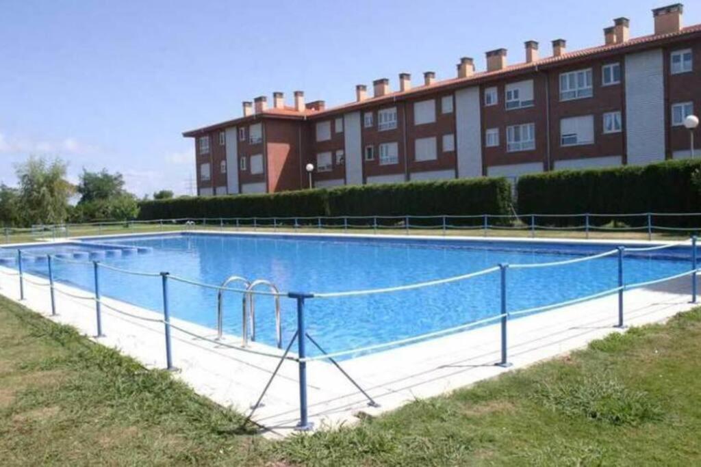 Apartamento Cerca De La Playa ساليناس المظهر الخارجي الصورة